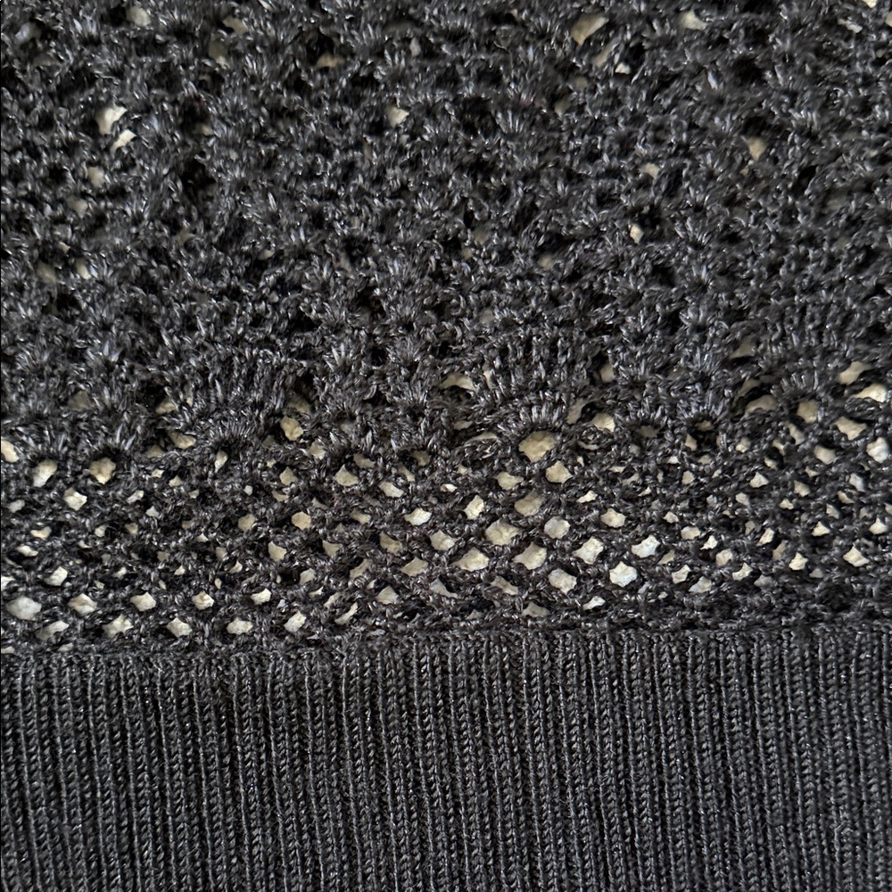 Black Knit Cropped Sweater, Size M - Picture 5 of 5